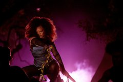 Бренд Рианны заплатит больше миллиона долларов за сокрытие информации