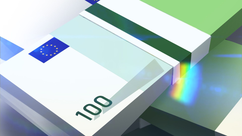 Politico: в ЕС сочли шантажом решение Венгрии заблокировать план помощи Украине