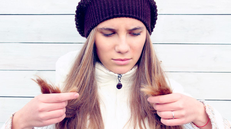 Смотреть в корень: как бороться с осенним выпадением волос