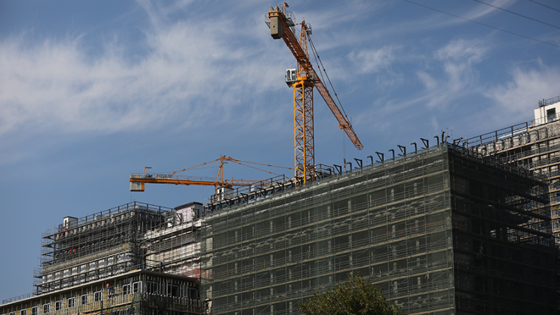 В РФ будут строить дома с площадками для беспилотников