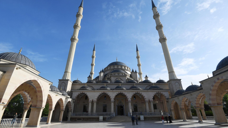 Кадыров назвал ислам неотъемлемой частью России