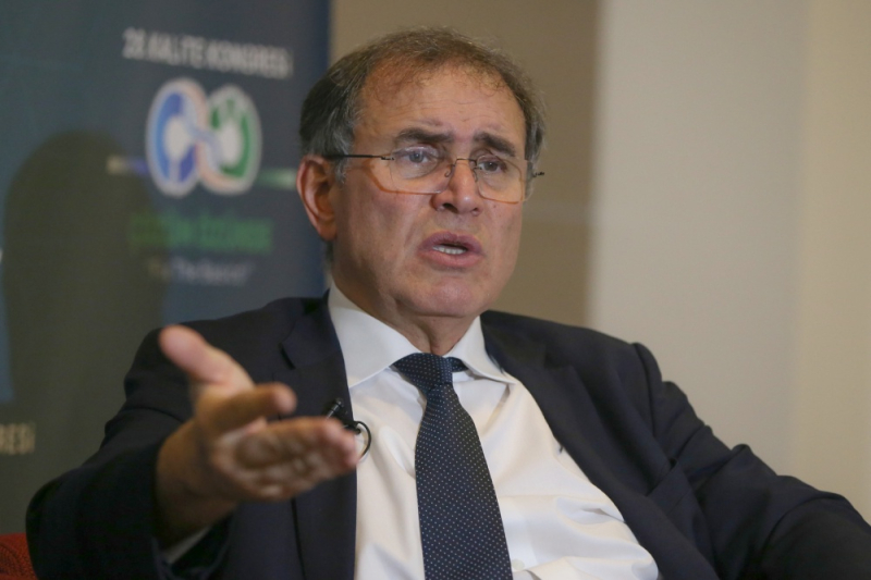 "Мир падет в пучину глобальной нестабильности". Экономист Рубини, известный как "Доктор Реалист", предсказал кардинальные изменения