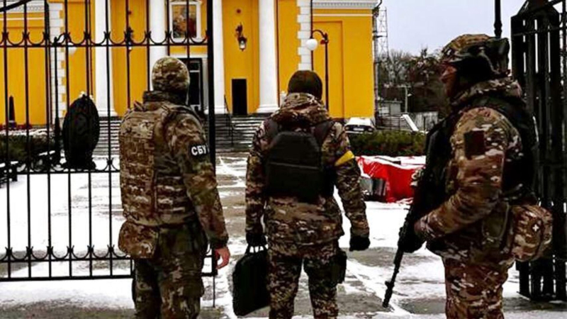 СБУ несколько лет угрожала УПЦ уголовными статьями