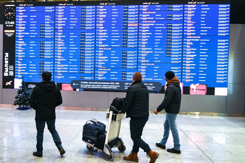 В Европе откажутся от требования переключать смартфоны в авиарежим на борту самолета