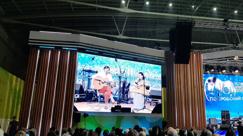 В Москве объявили победителей фестиваля авторской песни "Покровский собор"