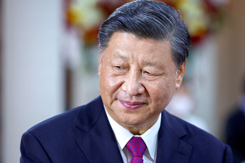 В Саудовской Аравии для лидера КНР подготовили королевский прием: Что демонстрирует визит Си Цзиньпина