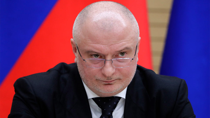 В Совфеде допустили введение ограничений для "сбежавших" из РФ