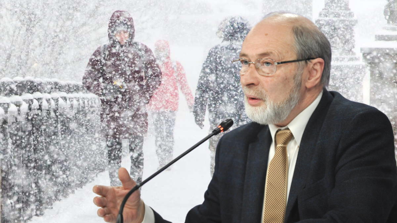 Вильфанд пообещал москвичам сильные снегопады на текущей неделе