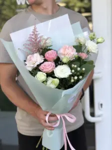 Цветы для хорошего настроения: насыщенные цвета и приятные ароматы.